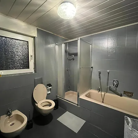 Avec Jacuzzi Et Jardin Apartmán Kehl